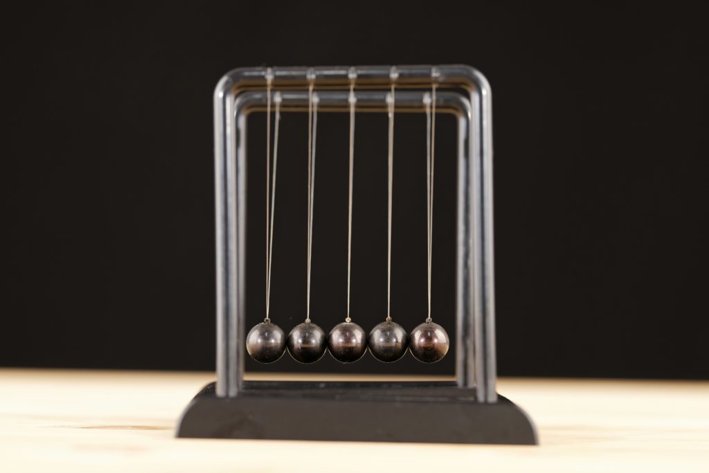 metal desktop pendulum