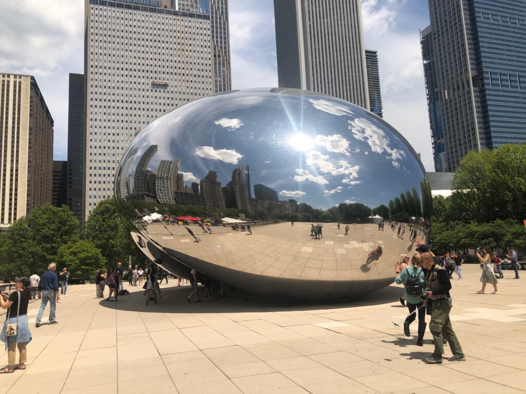 sculpture - The Bean in Millennium Park, Chicago, IL